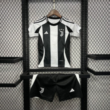 Load image into Gallery viewer, 24-25 Juventus Home Kids Kit