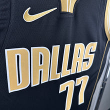 Load image into Gallery viewer, 24 Season Glory Edition 77 Luka Doncic