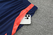 Afbeelding in Gallery-weergave laden, 24-25 Fc Manchester United Orange Training Kit