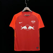 Load image into Gallery viewer, 22/23 Leipzig Pre-match training Red Player Version Jersey