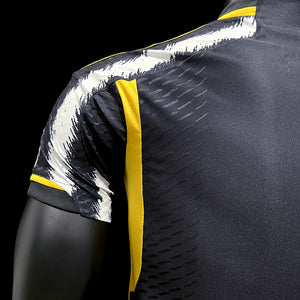 23-24 Juventus Home Player Version Jersey