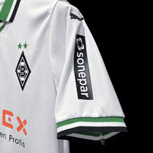 Load image into Gallery viewer, 23/24 Borussia Mönchengladbach Home Player Version Jersey