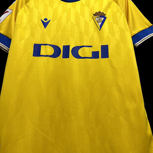 Kopie van het Cadiz thuisshirt 23-24 