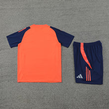 Load image into Gallery viewer, 24-25 Fc Manchester United Orange Training Kit