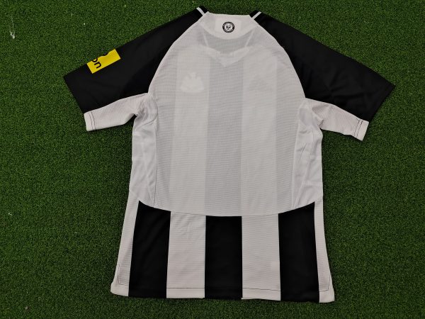24-25 New Castle United Home Kit Player Version - Imagen 3