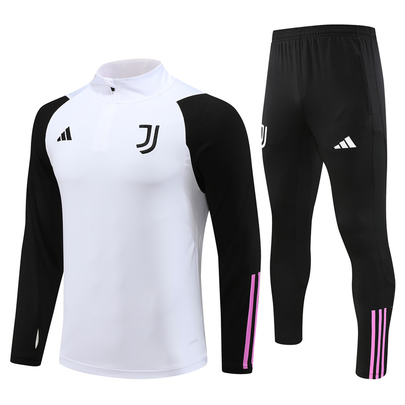 23-24 Juventus Black Half Zipper