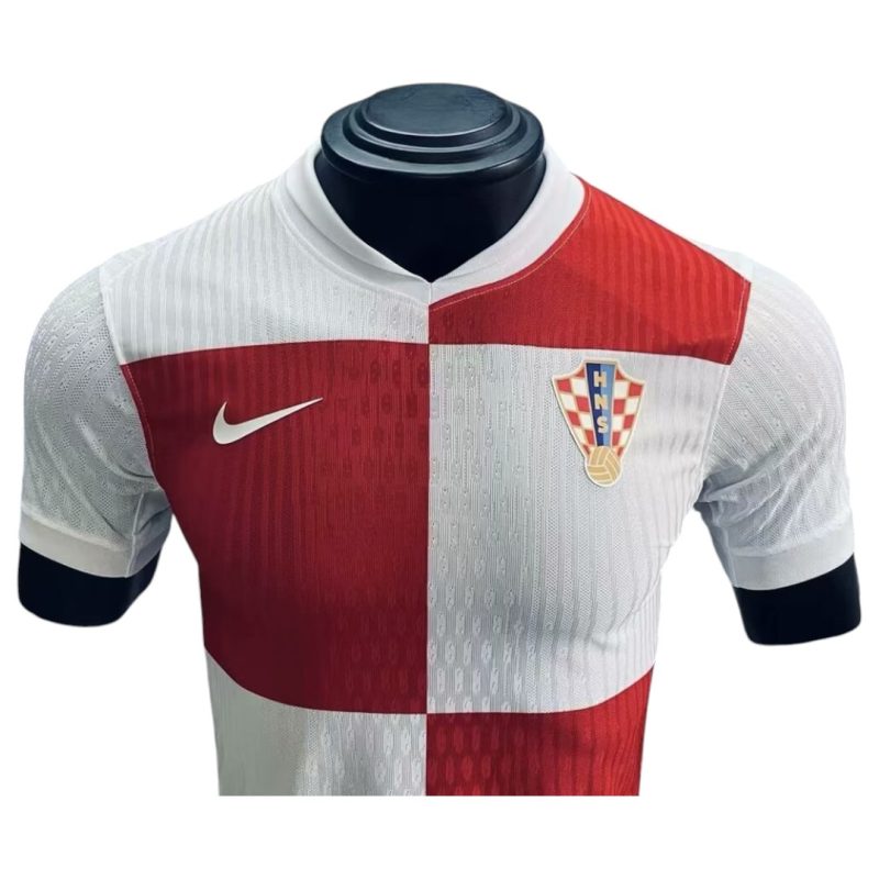 24-25 Croatia Home Kit Player Version