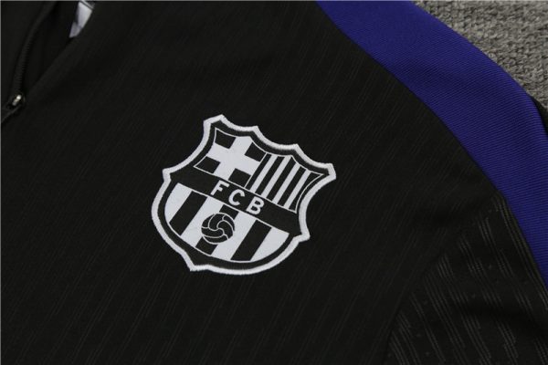 24 -25 Barcelona Half Zipper Tracksuit - Imagen 5