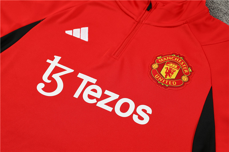 24/25 Manchester United Red Hlaf Zipper