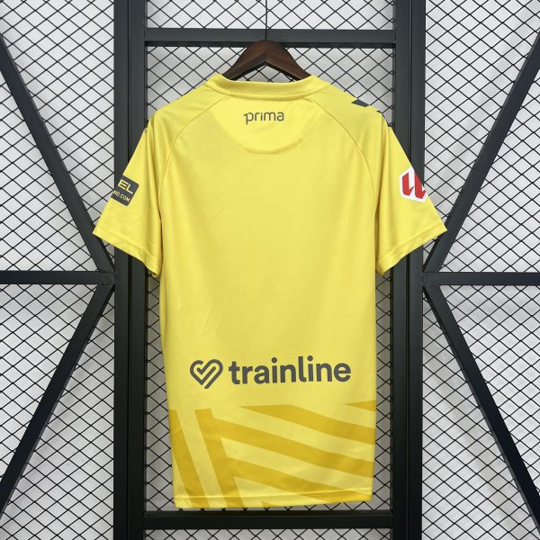 25/26 Real Betis Goalkeeper Yellow Fan Kit - Image 7