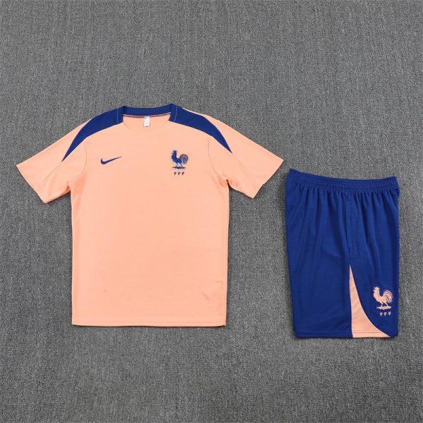 25/26 France Pink Training Set - Image 2
