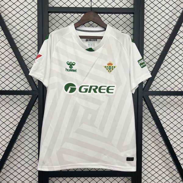 25/26 Real Betis Goalkeeper White Fan Kit - Image 2