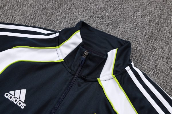 25/26 Real Madrid Light Blue Rerto Editio Tracksuit - Image 3