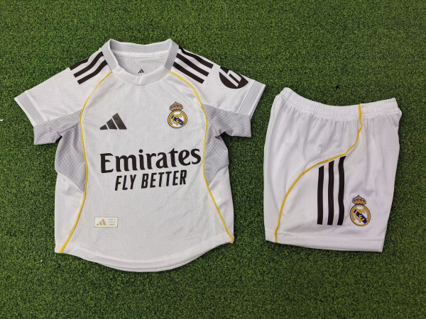 25/26 Real Madrid Home Kids Kit - Image 2