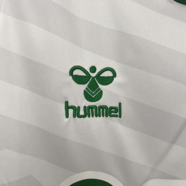 25/26 Real Betis Goalkeeper White Fan Kit - Image 5