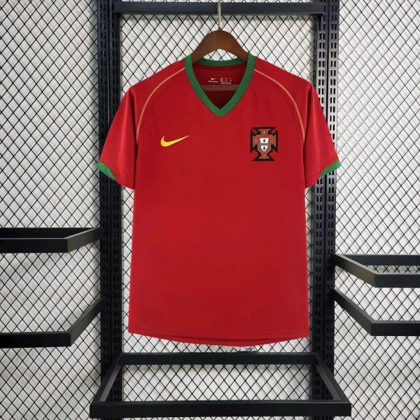 2006/2008 Portugal Home Retro Kit - Image 2