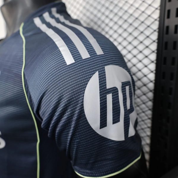 25/26 Real Madrid Away Kit Player Version - Image 6
