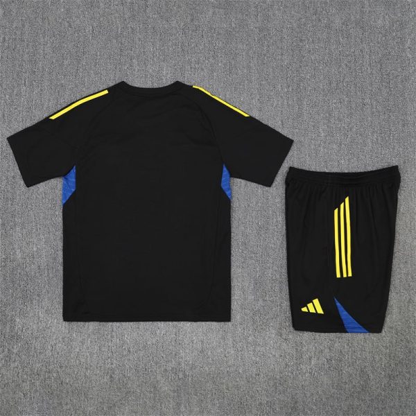 25/26 Manchester United Black Training Set - Image 5