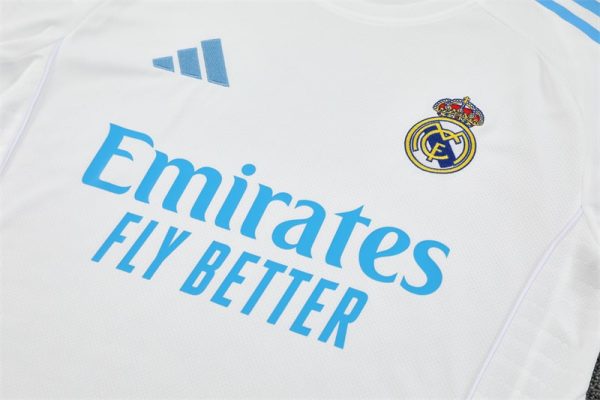 25/26 Real Madrid White Training Set - Image 4