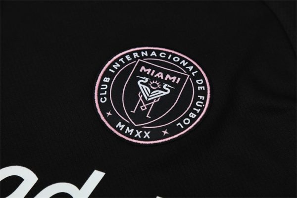 25/26 Inter Miami Black Training Set - Image 4