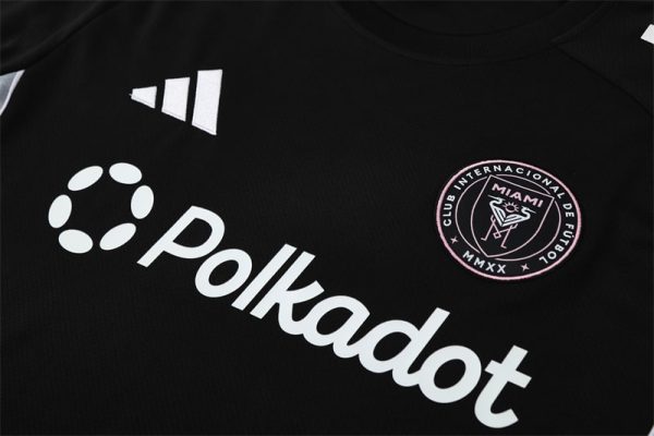 25/26 Inter Miami Black Training Set - Image 3