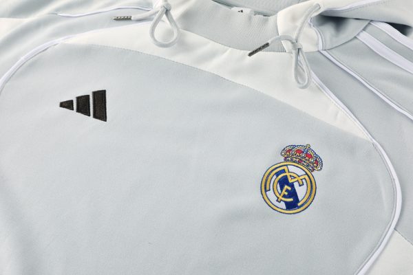 25/26 Real Madrid Light Gray Sweatshirt Tracksuit - Image 4