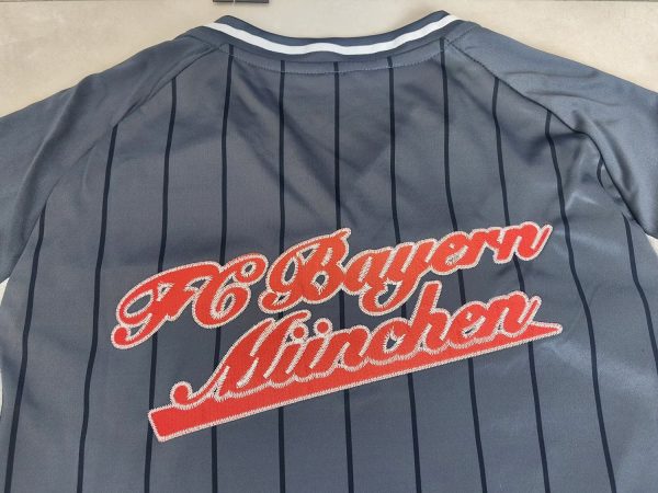 25/26 Bayern Munich US Pack Men's Shirt - Image 5