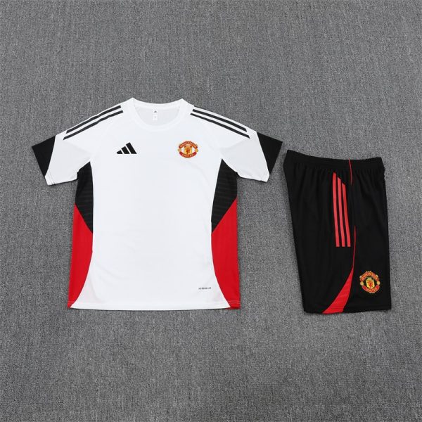 25/26 Manchester United White Training Set - Image 2