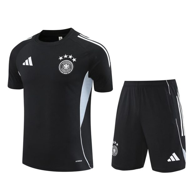 25/26 Germany Black Training Set