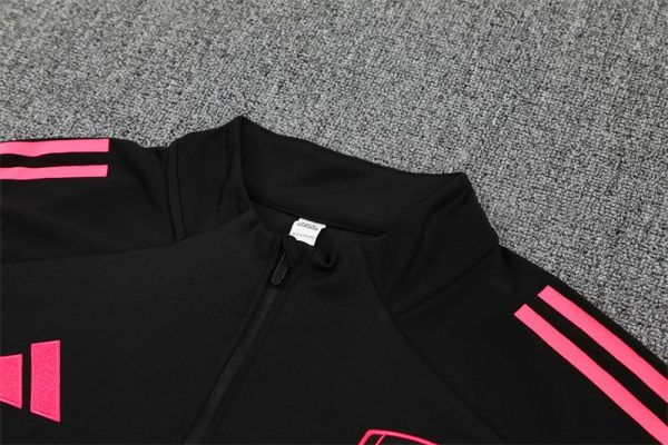 25/26 Arsenal Black Half Zipper Tracksuit - Image 3