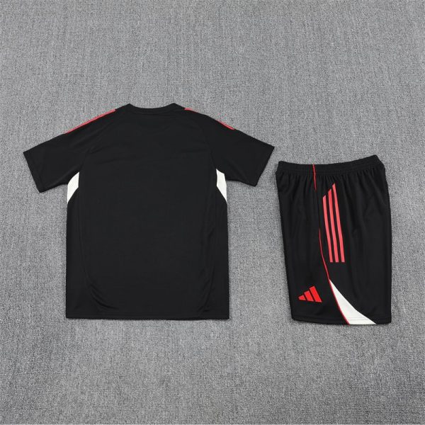 25/26 LVP Black Training Set - Image 5