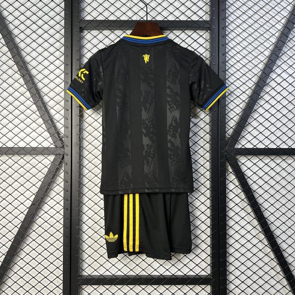 25/26 Manchester United Away Kids Kit - Image 5