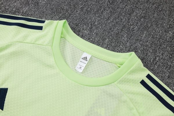 25/26 Real Madrid Light Green Training Set - Image 2