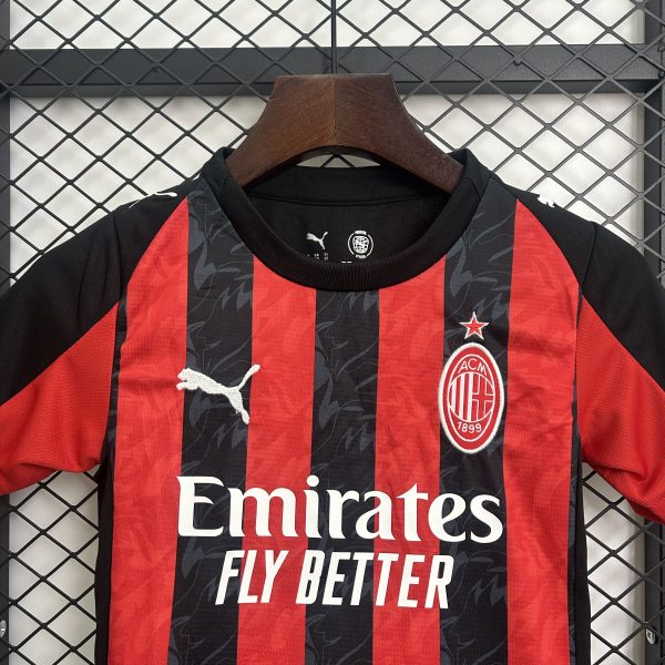 25/26 Ac Milan Home Kids Kit - Image 4