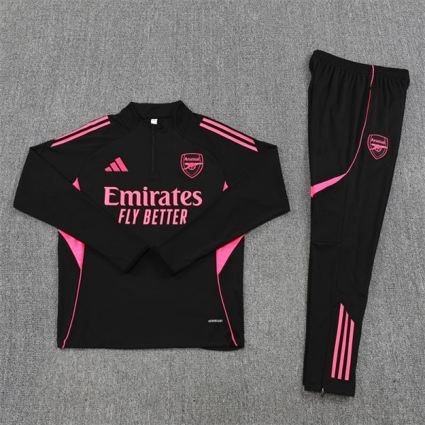 25/26 Arsenal Black Half Zipper Tracksuit - Image 2