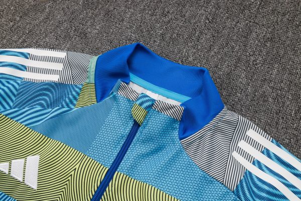 25/26 Real Madrid Blue Green Tracksuit - Image 3