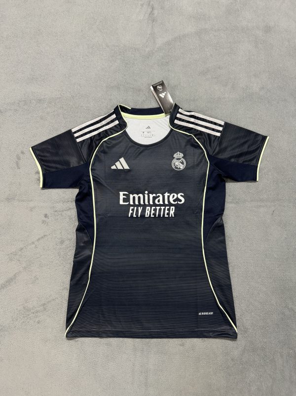 25/26 Real Madrid Women’s Away Fan Kit - Image 2