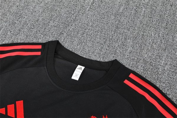 25/26 LVP Black Training Set - Image 4