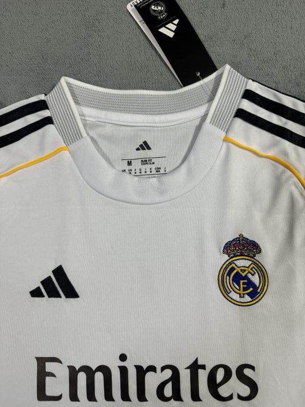 25/26 Real Madrid Women’s Home Fan Kit - Image 2
