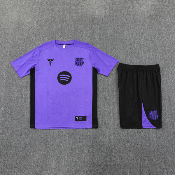 25/26 Barcelona Purple Training Set - Image 2