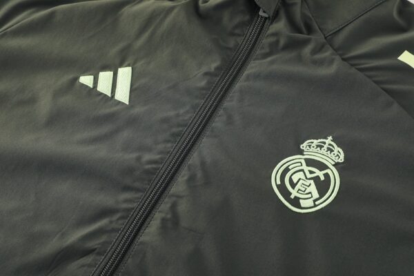 25/26 Real Madrid Light Green Windbreaker Set - Image 4