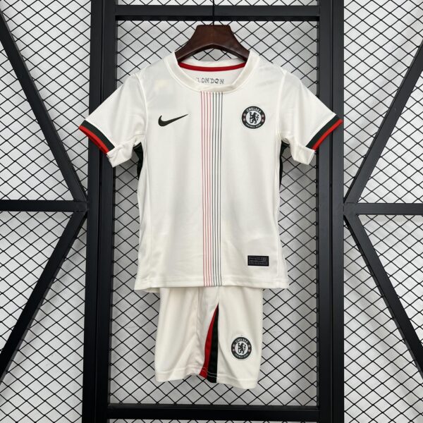 25/26 Chelsea Away Kids Kit - Image 2