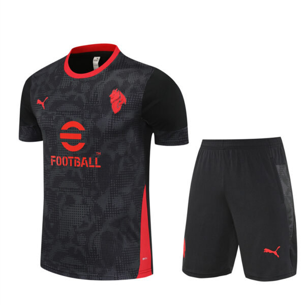 25/26 AC Milan Black Training Set