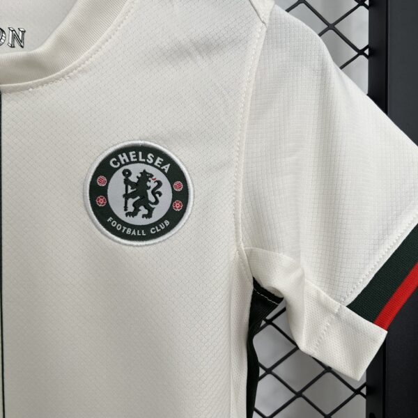 25/26 Chelsea Away Kids Kit - Image 4