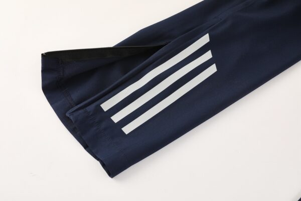 25/26 Arsenal Blue Windbreaker Set - Image 5