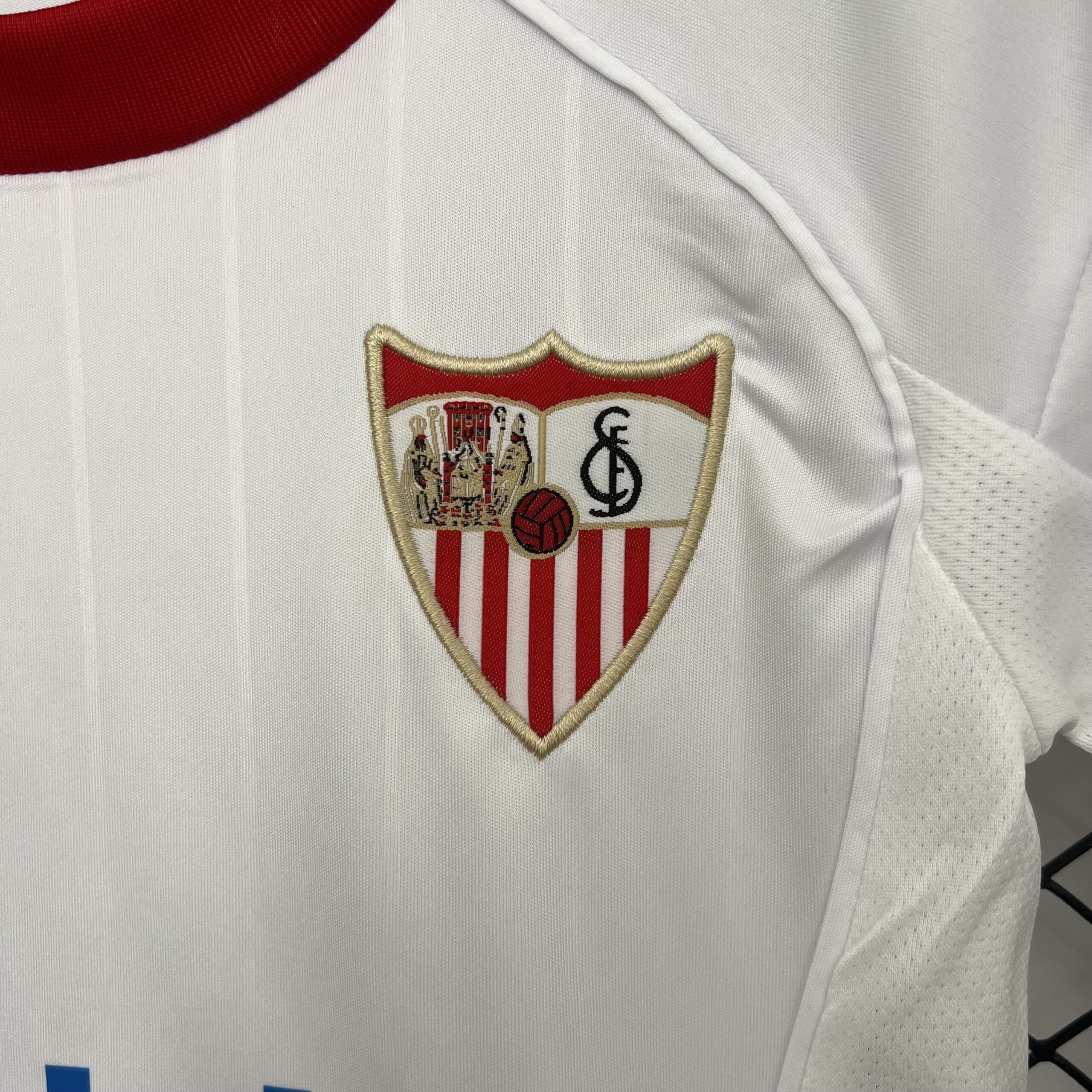 25/26 Sevilla FC Home Kids Kit - Image 3
