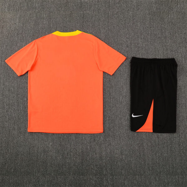 25/26 Brazil Orange Training Set - Image 6