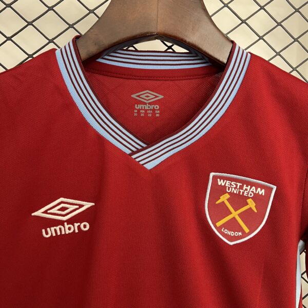 25/26 WestHam United Kids Kit - Image 2