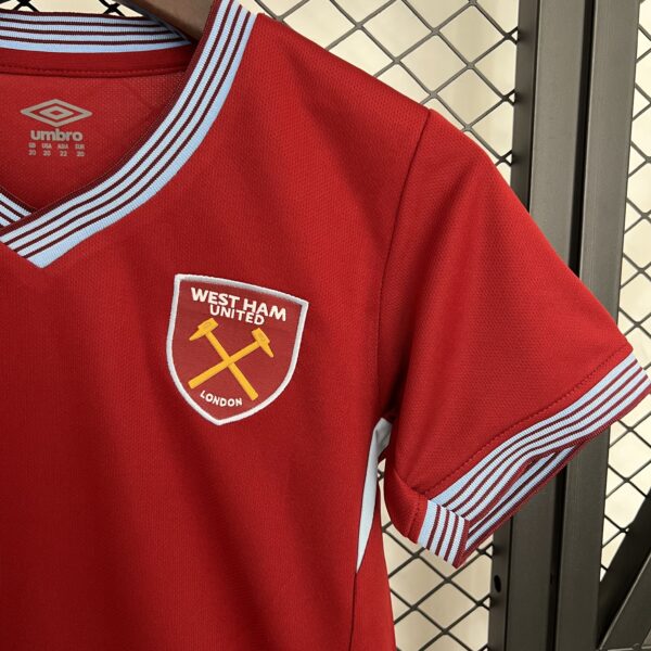 25/26 WestHam United Kids Kit - Image 3