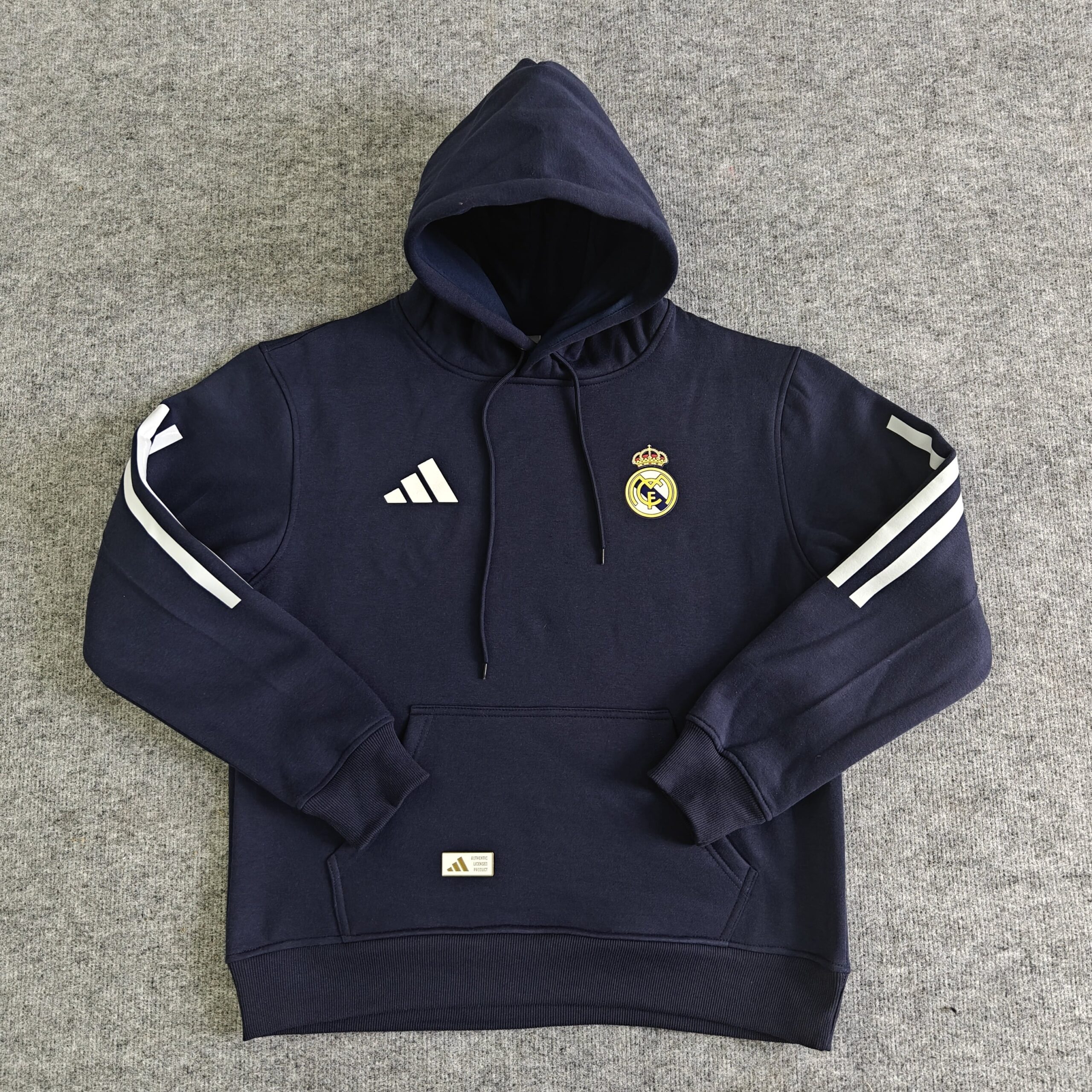 25/26 Real Madrid Hoodie Player - Image 5